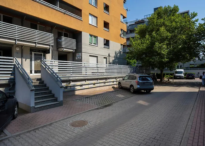 Jasny Z 2 Balkonami Partynice By Renters Apartamento Wrocław