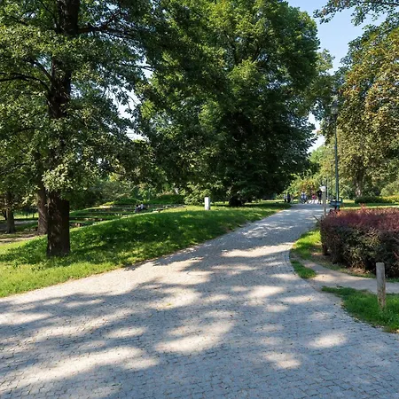 아파트 Jasny Z 2 Balkonami Partynice By Renters 브로츠와프