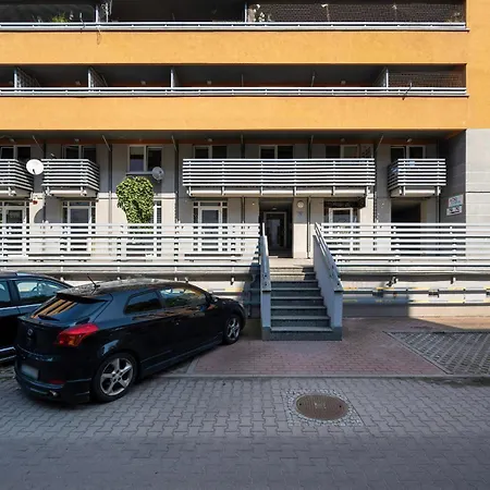 아파트 Jasny Z 2 Balkonami Partynice By Renters 브로츠와프